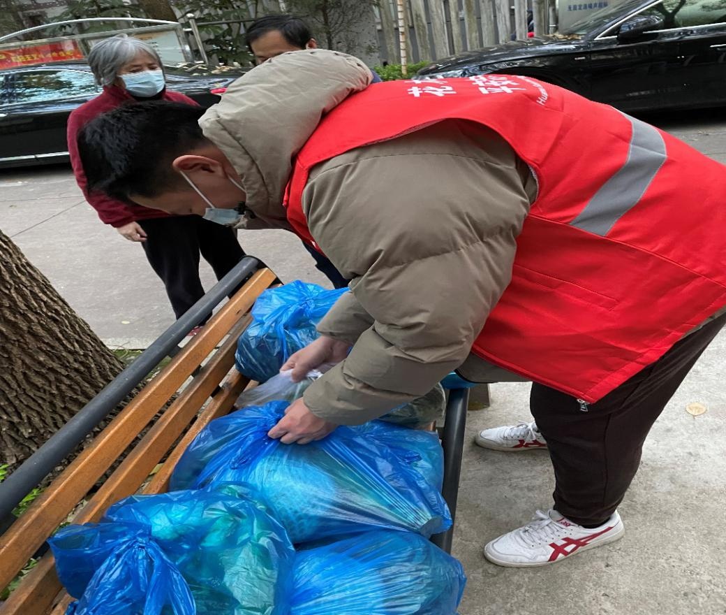 包头24小时高价回收医保小额(医保小额提取代办600以内)