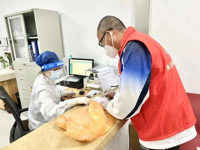 包头24小时高价回收医保(24小时高价回收医保医保套出)